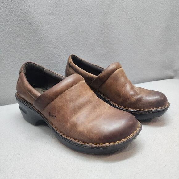 BOC Clogs Womens 7 Professional Shoes Brown Leather Slip On Wedge Low - Picture 1 of 8